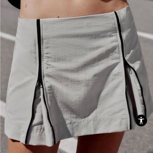 Zara Nylon Mini Skirt w Zippers